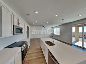 6143 W Calle Lingo in Tucson, AZ - Building Photo - Building Photo