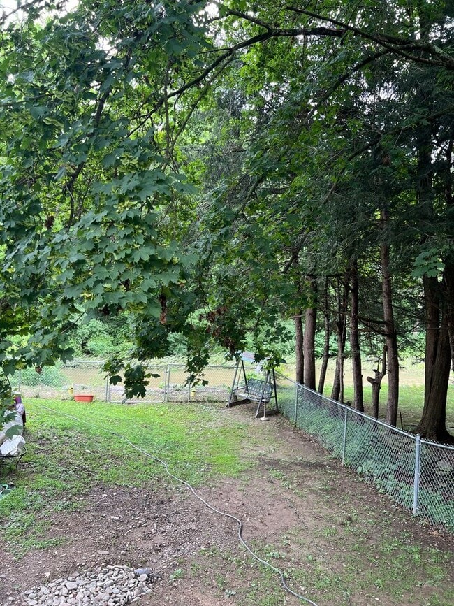 property at 1240 Landon Rd