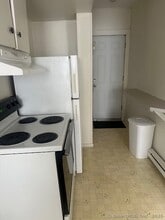 32 Upson St in Bristol, CT - Building Photo - Building Photo