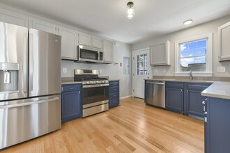 23 Taylor St in Boston, MA - Foto de edificio - Building Photo