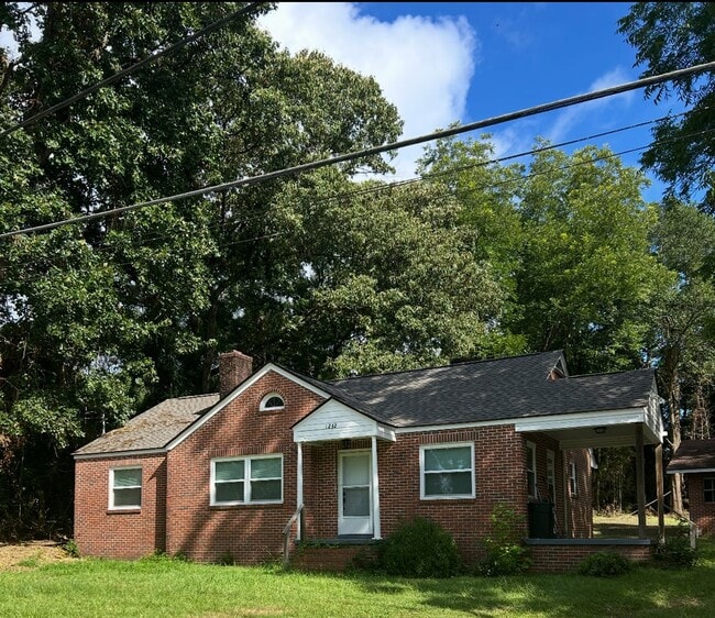 property at 1232 Martin Luther King Dr