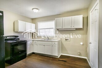 1665 Shady Lane Rd in Columbus, OH - Building Photo - Building Photo