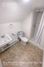 517 Maple St in Hartford, VT - Building Photo - Building Photo