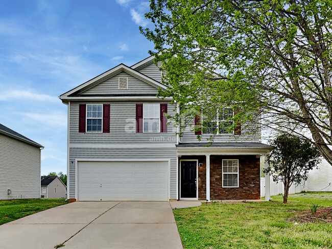 property at 704 Overlook Rd