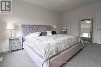 131 Lebovic Campus Dr in Vaughan, ON - Building Photo - Building Photo