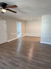 8444 Chisholm Rd in Pensacola, FL - Building Photo - Building Photo