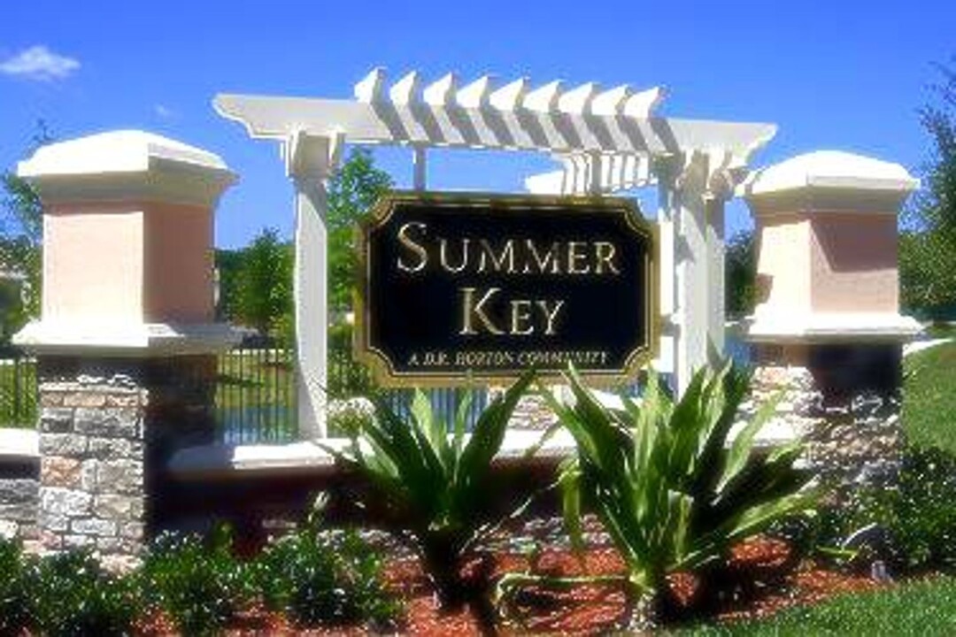 4991 Key Lime Dr in Jacksonville, FL - Building Photo