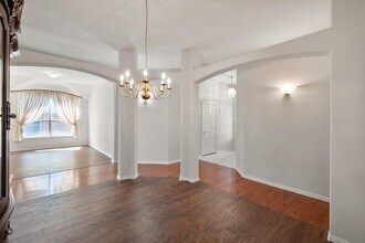 6705 Terrace Glen Dr in Arlington, TX - Foto de edificio - Building Photo