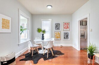 849 NE 89th St in Seattle, WA - Building Photo - Building Photo