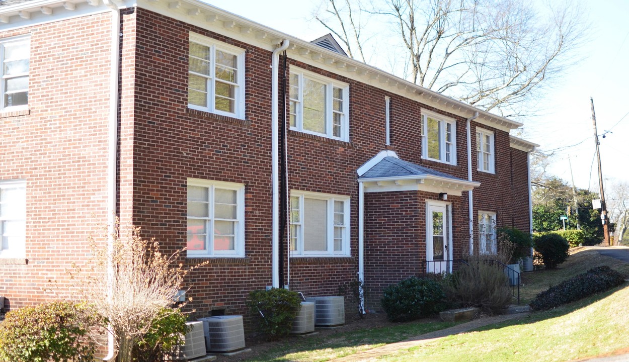 Perley Apartments in Greenville, SC - Building Photo