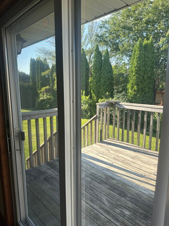 W2624 Barney Ct in Appleton, WI - Building Photo - Building Photo