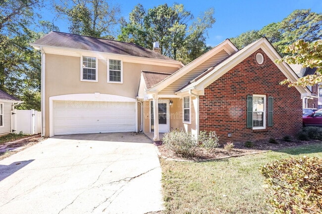 property at 104 S Fairfield Dr