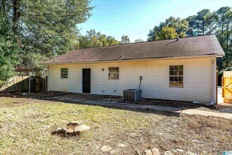 3719 Gray Oaks Dr in Bessemer, AL - Building Photo - Building Photo