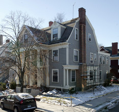 406 Brook St in Providence, RI - Building Photo - Building Photo