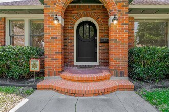 1707 Harold St in Houston, TX - Building Photo - Building Photo