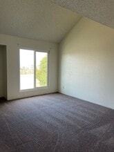 1509 Willow Ave in Clovis, CA - Building Photo - Building Photo