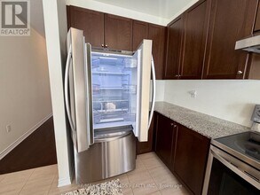 111 Markview Rd in Whitchurch-Stouffville, ON - Building Photo - Building Photo