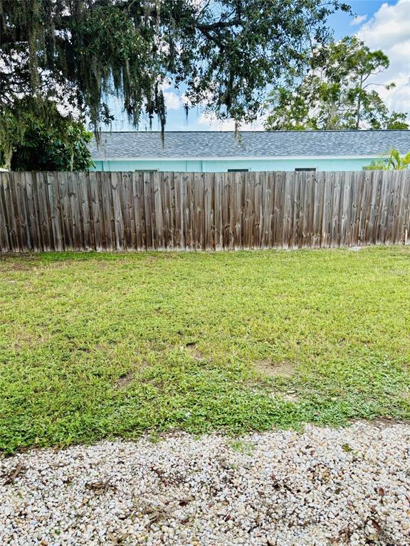 1020 E Lemon St in Tarpon Springs, FL - Building Photo - Building Photo