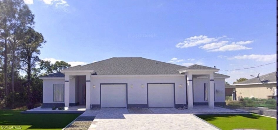 214 Homer Ave S in Lehigh Acres, FL - Building Photo