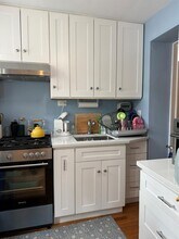 64 Anstice St in Oyster Bay, NY - Building Photo - Building Photo
