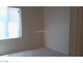 5228 Amethyst Creek Ct in Las Vegas, NV - Building Photo - Building Photo