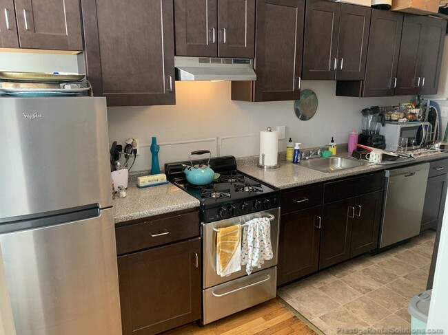 60 Woodstock Ave, Unit 2 in Boston, MA - Building Photo - Building Photo