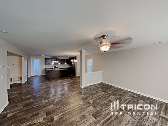 1082 Bitting Hall Cir in Rural Hall, NC - Building Photo - Building Photo