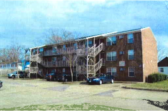 Alexis II Apartments in Norfolk, VA - Building Photo