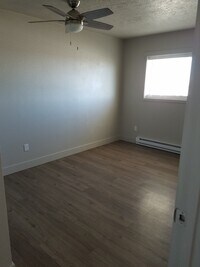 416 E Hugus St photo'