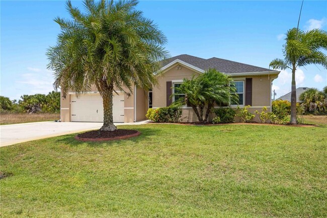 15889 Viscount Cir in Port Charlotte, FL - Building Photo - Building Photo