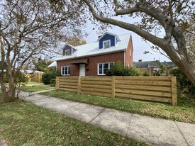 916 Bern St in New Bern, NC - Building Photo