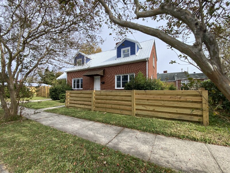916 Bern St in New Bern, NC - Building Photo