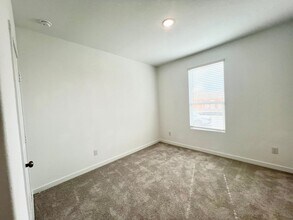 2966 Cold Spring Dr in New Braunfels, TX - Building Photo - Building Photo