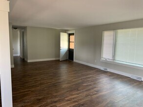 718 Vista Ln in Cheyenne, WY - Building Photo - Building Photo