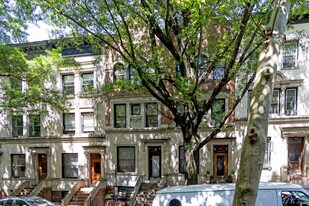 22 Hamilton Ter in New York, NY - Building Photo