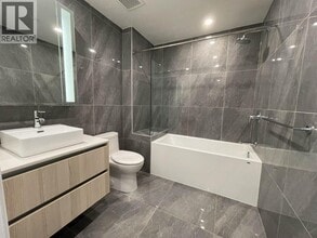 5333 Goring St in Burnaby, BC - Building Photo - Building Photo