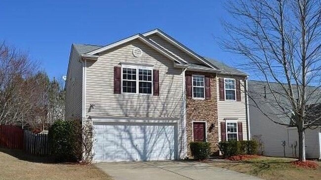 property at 320 Westminster Dr
