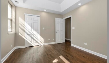 4010 S Calumet Ave, Unit 1D in Chicago, IL - Building Photo - Building Photo
