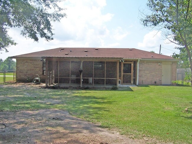 12 Deerfield Dr in Eufaula, AL - Building Photo - Building Photo