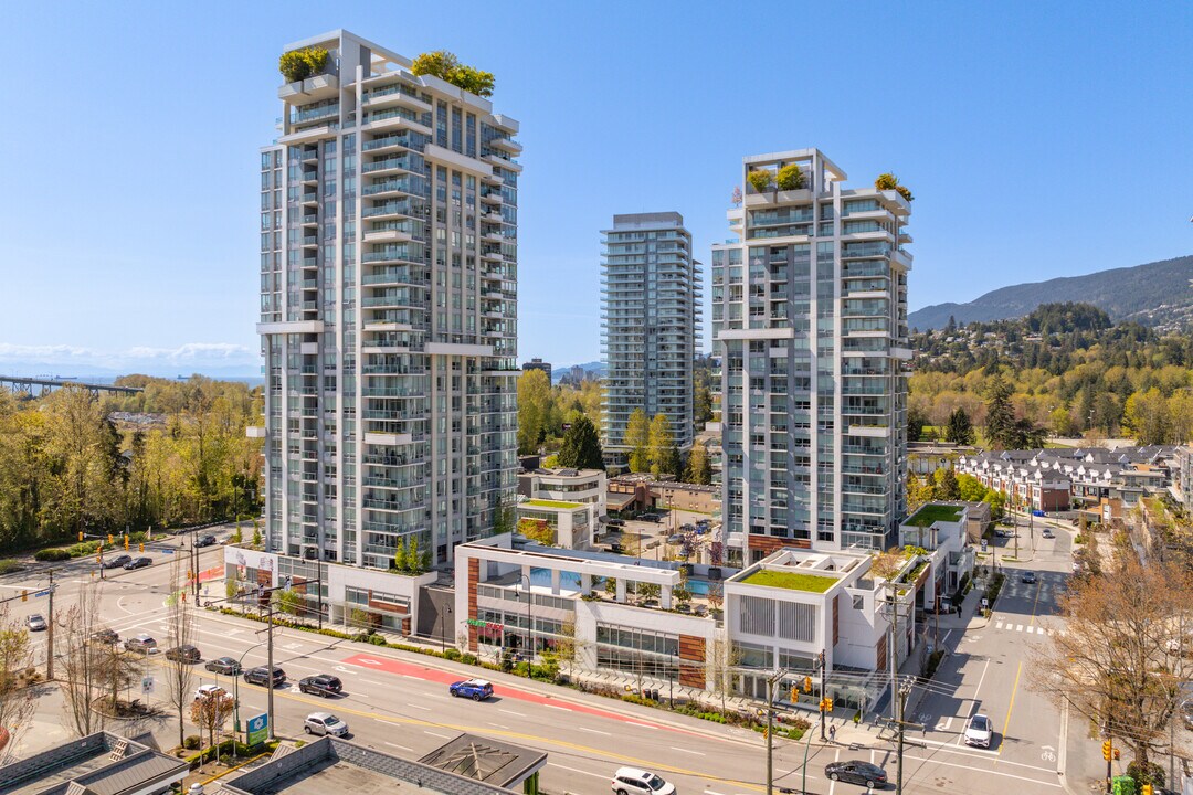 Park West in North Vancouver, BC - Building Photo