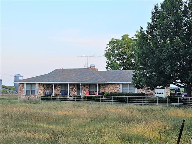 11047 State Hwy 121 in Trenton, TX - Building Photo