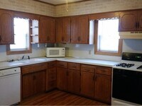 528 McCutcheon Rd photo'