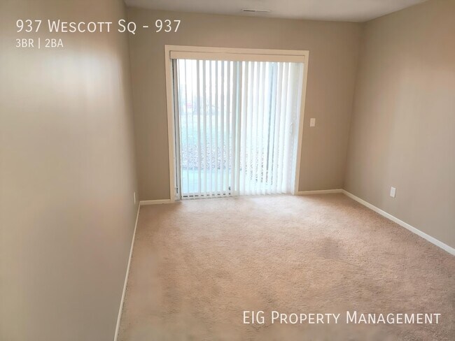 937 Wescott Square in Eagan, MN - Building Photo - Building Photo