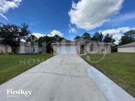 3343 Monday Terrace in North Port, FL - Building Photo