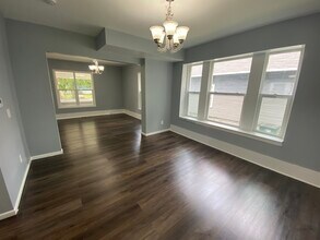 419 Lathrop St in Lansing, MI - Building Photo - Building Photo