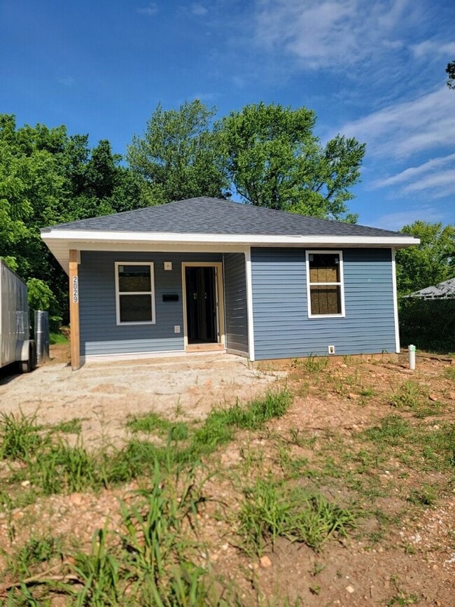 property at 2029 N Park Ave