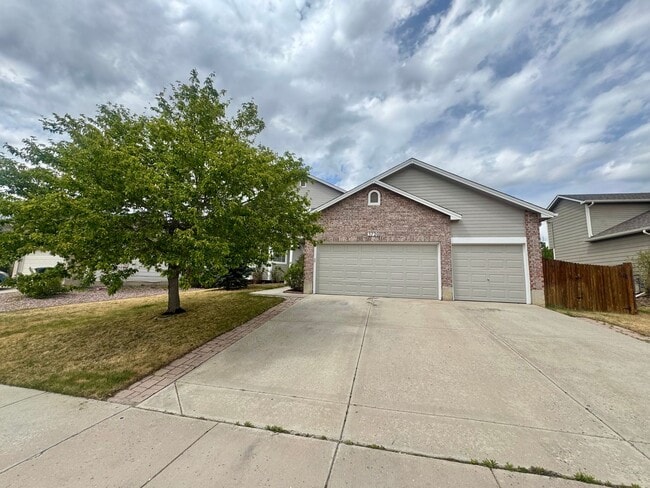 5720 Huerfano Dr in Colorado Springs, CO - Building Photo - Building Photo