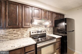 810 Stratford Way in Frederick, MD - Building Photo - Building Photo