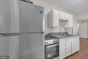 315 Burlington Ave in Delanco, NJ - Building Photo