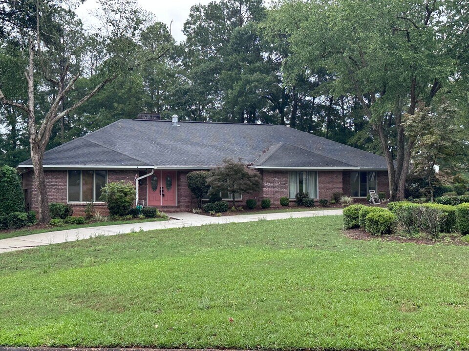 301 Kingswood Dr in Enterprise, AL - Building Photo